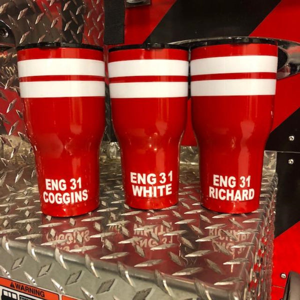 Red/White Truck Scheme Drinkware